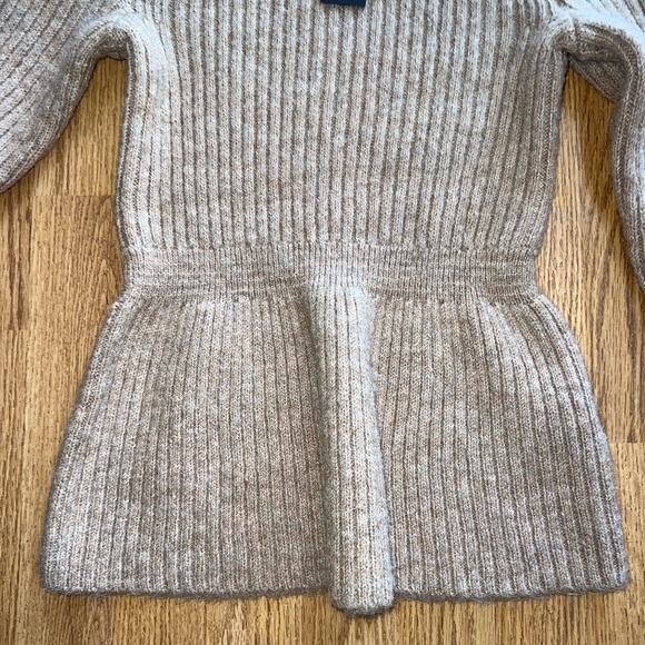 Sweater - Picture 2 of 4